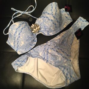 NWT Victoria Secret Blue Paisley Print Bikini